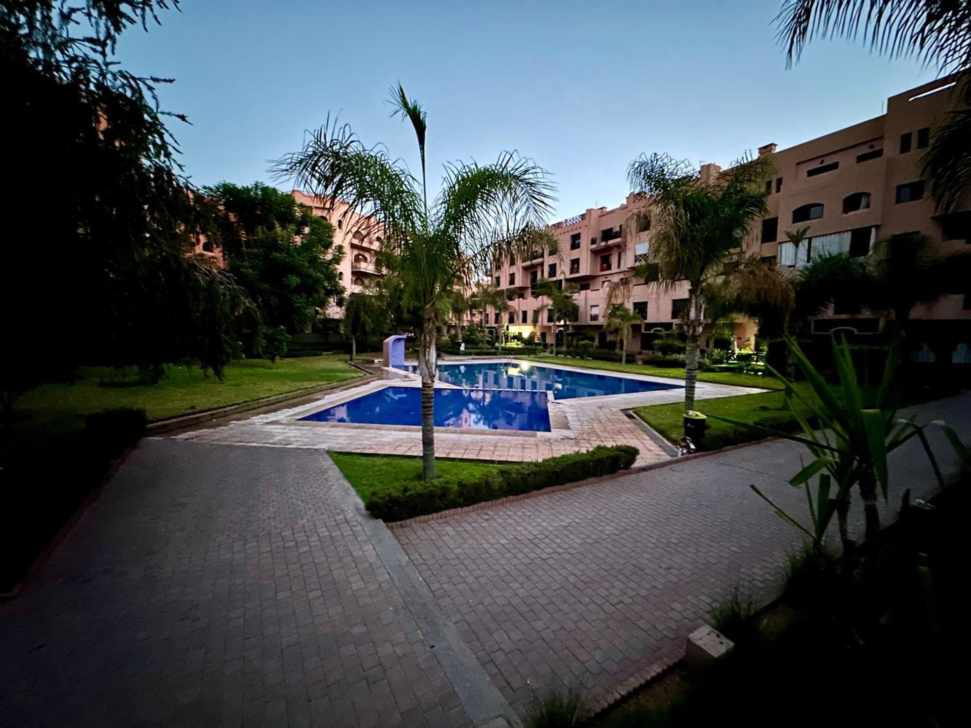 Oasis De Detente Avec Terrasse Et Vue Sur Piscine Marrakesh Exterior foto